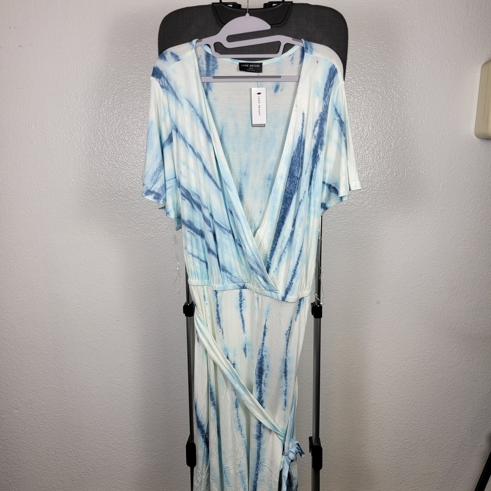 Lane Bryant Wrap Dress‎ Size 22 / 24  Midi Tie Dye V Neck Short Sleeve